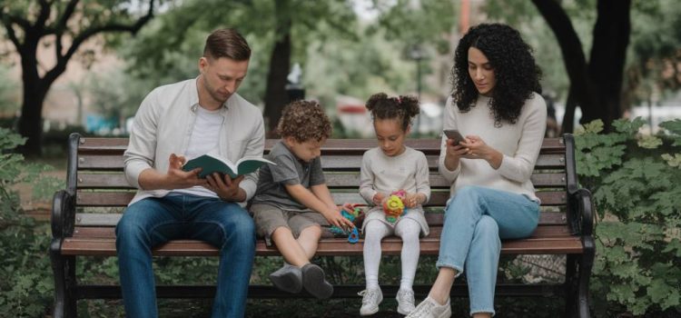« Les impacts de la charge mentale parentale et comment l’alléger efficacement »
