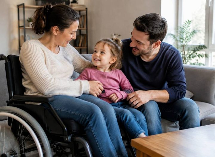 AAH et CAF : quelles aides pour les parents en situation de handicap ?
